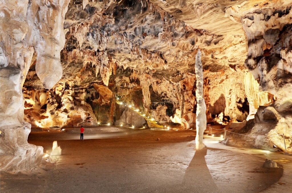 Cango Caves